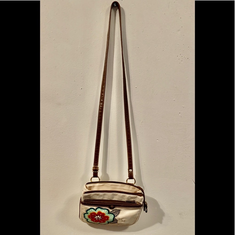 Relic crossbody
